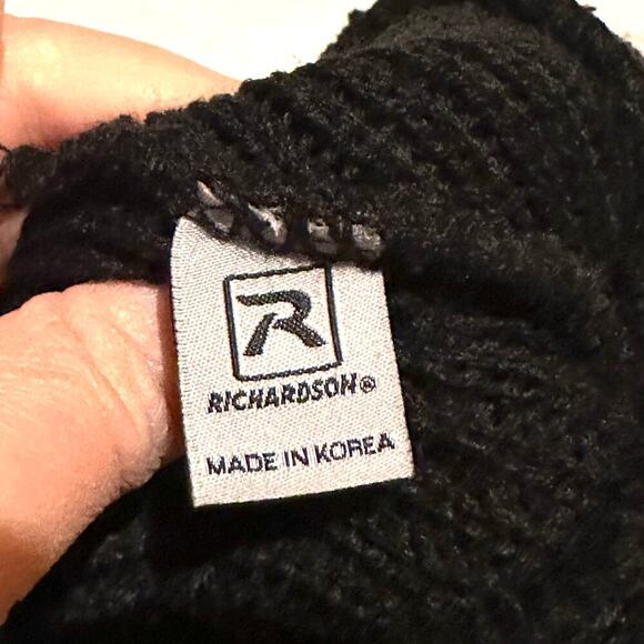 Polaris Black and Gray Striped Pom Pom Beanie Winter Stocking Cap - Picture 2 of 4